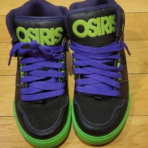 Youth High Top OSIRIS Sneakers Gently Used Sz 1
